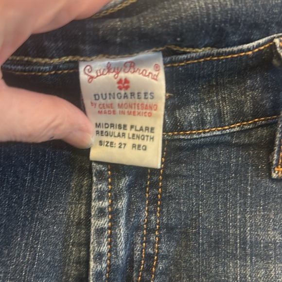 Lucky Brand Ladies Jeans - Size 27 Regular, Good Condition. - Picture 8 of 10